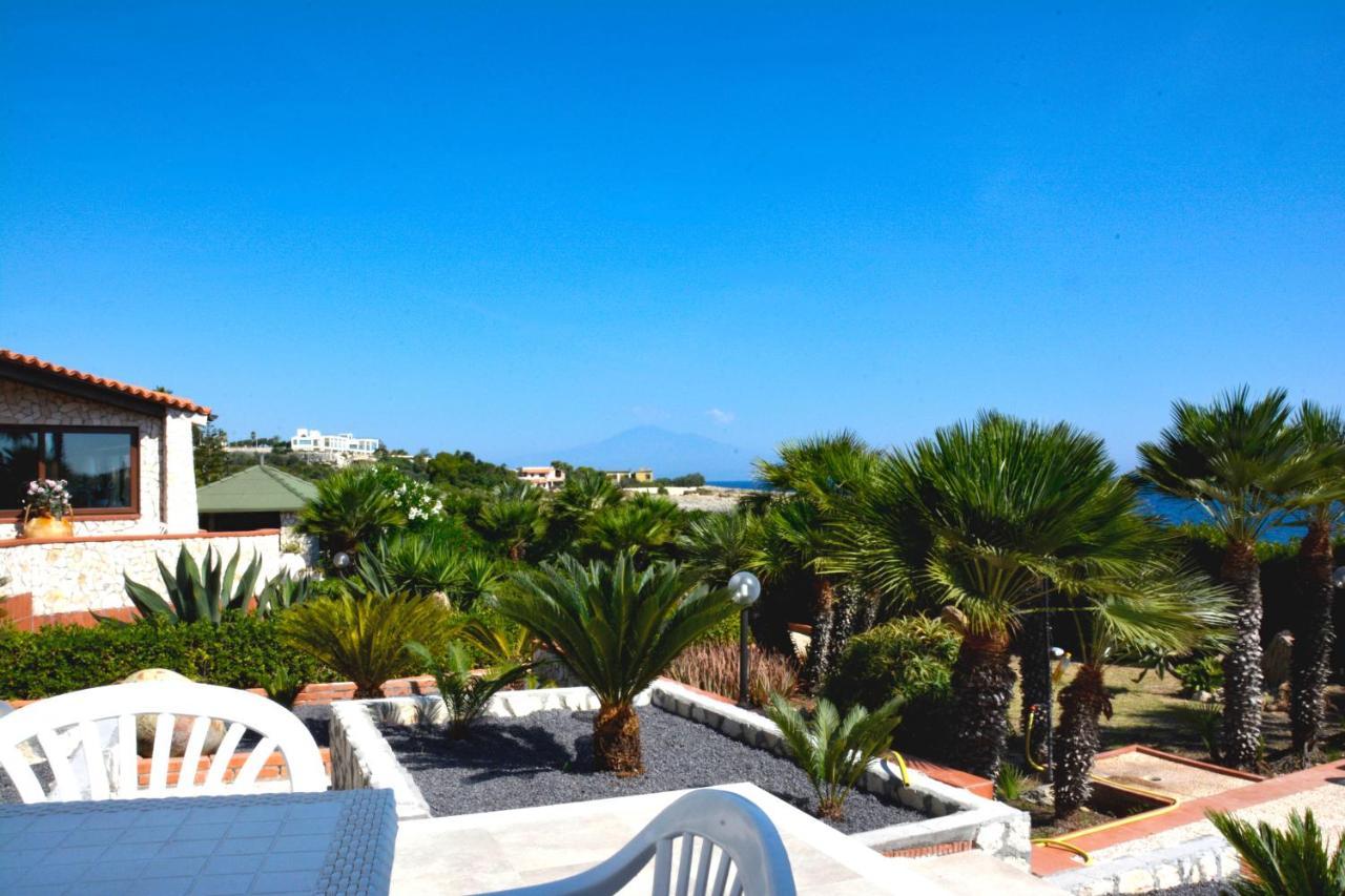 Вілла La Casa In Riva Al Mare Аугуста Екстер'єр фото